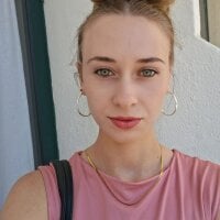 Honey_Whisper model avatar