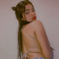 vicky_frendom1