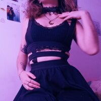Jessy_Lust's Offline Chat Room