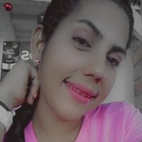 Phòng Chat Ngoại tuyến sexycurves25