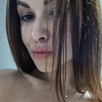 Kissy_Moli
