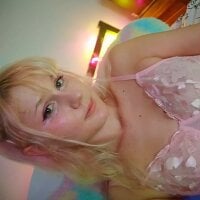 SweetLaumina's Avatar Pic