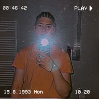 guthotboy19 webcam