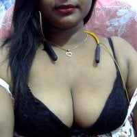 Rooshami_hot01 model avatar