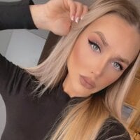 MonicaMiracle model avatar