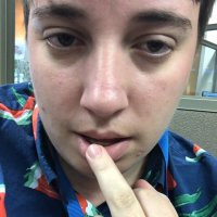 hazelegracee's Offline Chat Room