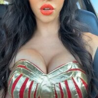 GirlwiththethroatLive Webcam