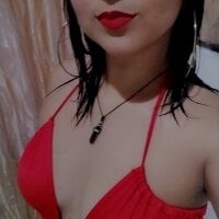 PamelaSquirtt's Offline Chat Room