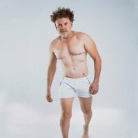 xanderdinis webcam model