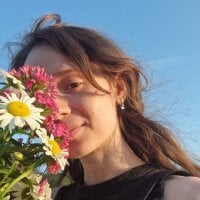 CateGoodrlch's Offline Chat Room