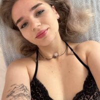 _EricaWinterr_ webcam model