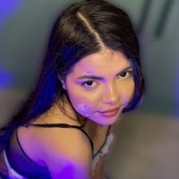 Jasmin_Harris' Offline Chat Room