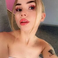 AmellyCollege webcam model