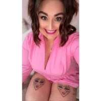 Buttonmagic86's Offline Chat Room