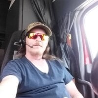 truckerlove69's Profile Pic