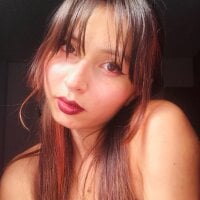 Sofia_norega's Offline Chat Room