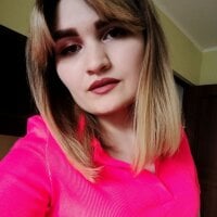 EricaTayIlor офлайн чат стая