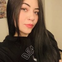 SAMANTA_BONES webcam model