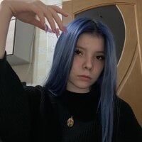 HollieMckay's Offline Chat Room