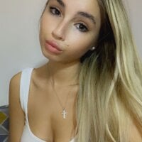 paris_girlnextdoor18 离线聊天室