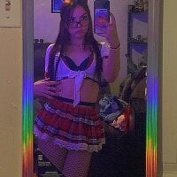 sofievixxn's Offline Chat Room