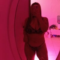 Hotlexyxxx webcam model