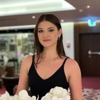 LucettaAldis' Offline Chat Room