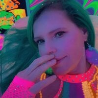 Molly-Pink28's Profile Pic