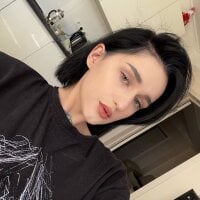 diqueenn 離線聊天室