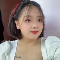 Laylaybbk webcam model