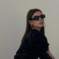 Olivia_Porter's Offline Chat Room