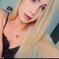 BlondieBrazill webcam