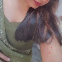 BABY_RANI_ webcam model