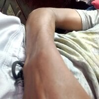 sexyplayer811's Avatar Photo