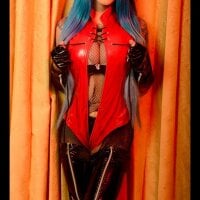 MissCarolinne model avatar