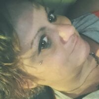 SudaXXXFreak's Offline Chat Room