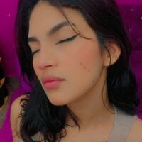 analshow89's Offline Chat Room