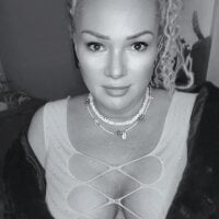 Sugarloveless