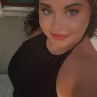 Model BustyMadison