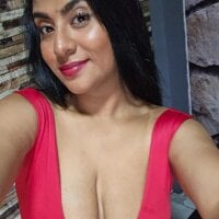 Savanna_riosLive Webcam