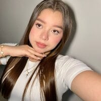 Sweet_Luciia webcam