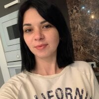 Offline chat soba modela AveLika