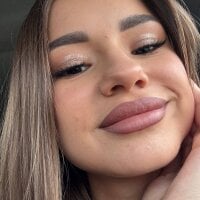 Nika_Veronaaa webcam