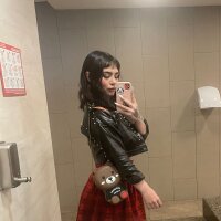 Stephany_Rouseln Offline chat-huone