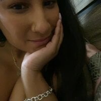 MamiParadize's Offline Chat Room
