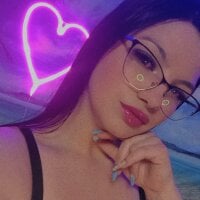 Bya_hootgyrl1 webcam model
