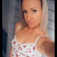 kiwimilf11 webcam model