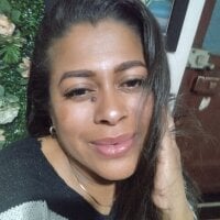 Tu-Reina webcam model