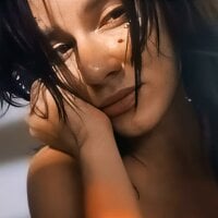 SeraBellee webcam model