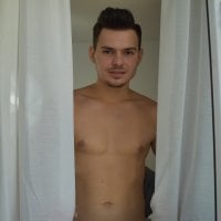 LiamOliver1 離線聊天室